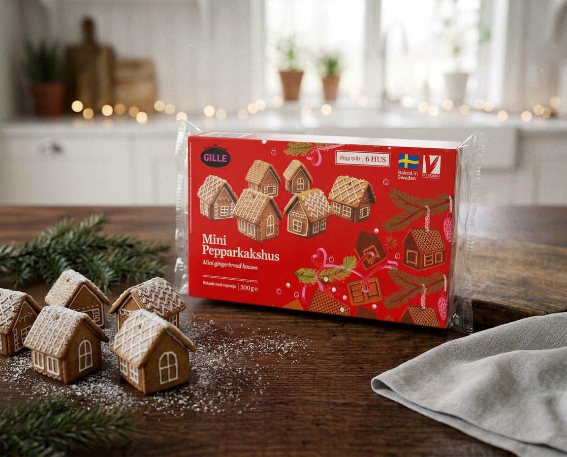 Gille Mini Pepparkakshus 300g Swedish gingerbread kit with pieces for 6 mini Christmas houses